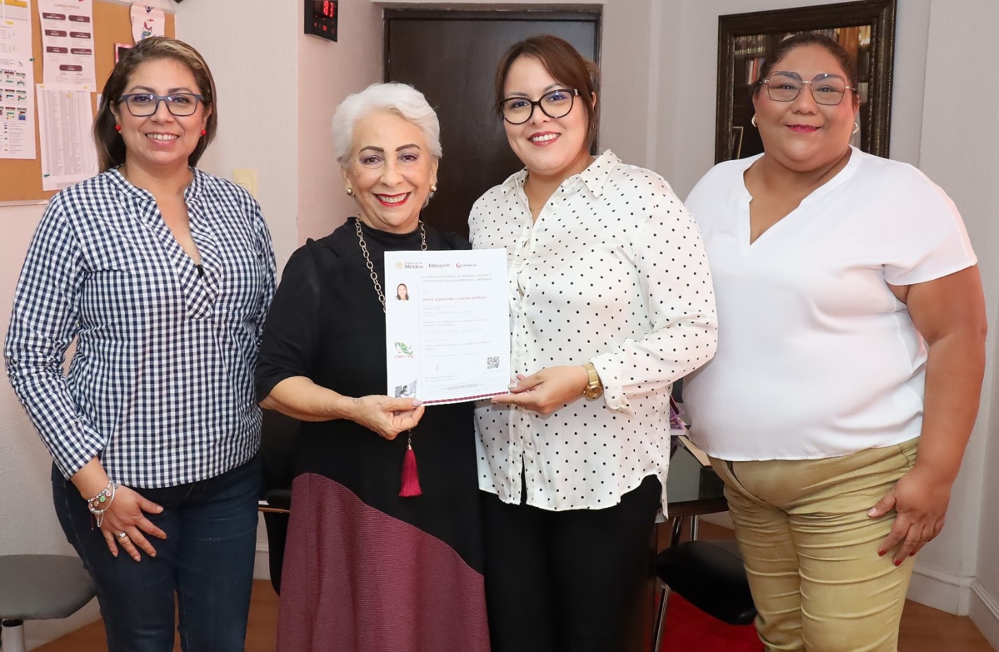 CECyTEC ENTREGA CERTIFICADOS 2025