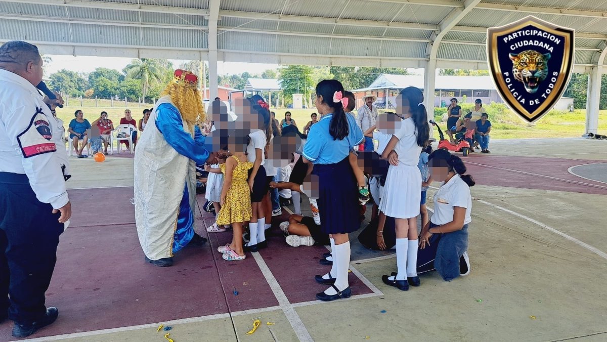 SPSC LLEVA “CARAVANA DE REYES MAGOS” AL MUNICIPIO DE CHAMPOTÓN