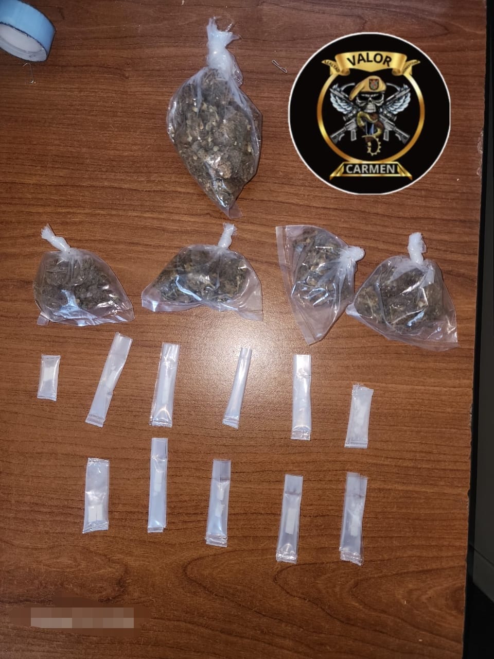 SPSC ASEGURA A SUJETO EN POSESIÓN DE PRESUNTA DROGA EN CARMEN