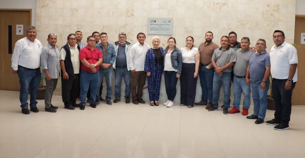 PROMUEVE CECYTEC SU OFERTA EDUCATIVA EN CHAMPOTÓN