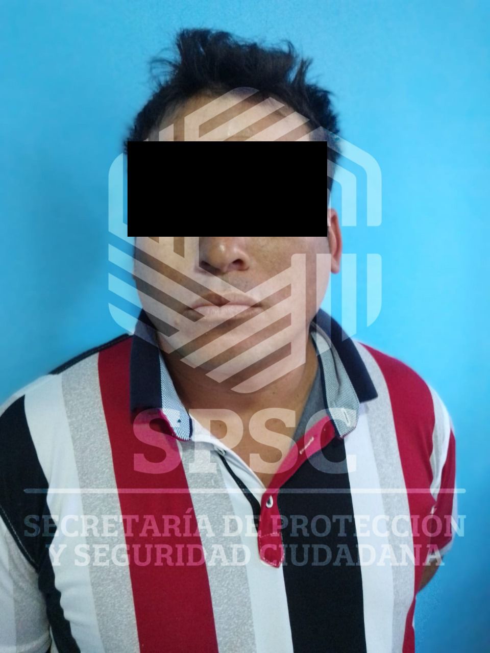 SPSC ASEGURA A CUATRO SUJETOS EN POSESIÓN DE PRESUNTA DROGA EN LA CAPITAL DEL ESTADO