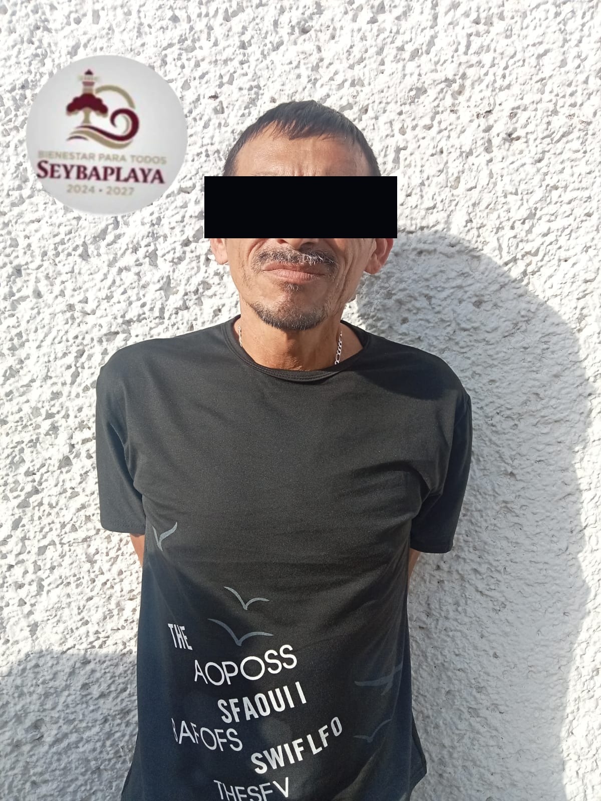 SPSC ASEGURA A DOS PERSONAS EN POSESIÓN DE PRESUNTA DROGA EN SEYBAPLAYA