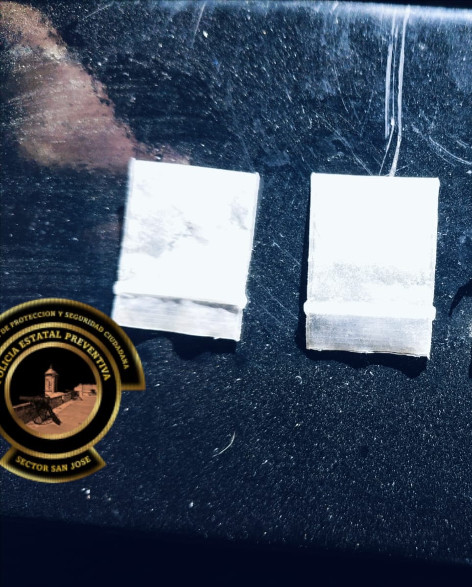 SPSC ASEGURA A SUJETO EN POSESIÓN DE PRESUNTA DROGA EN LA CAPITAL DEL ESTADO