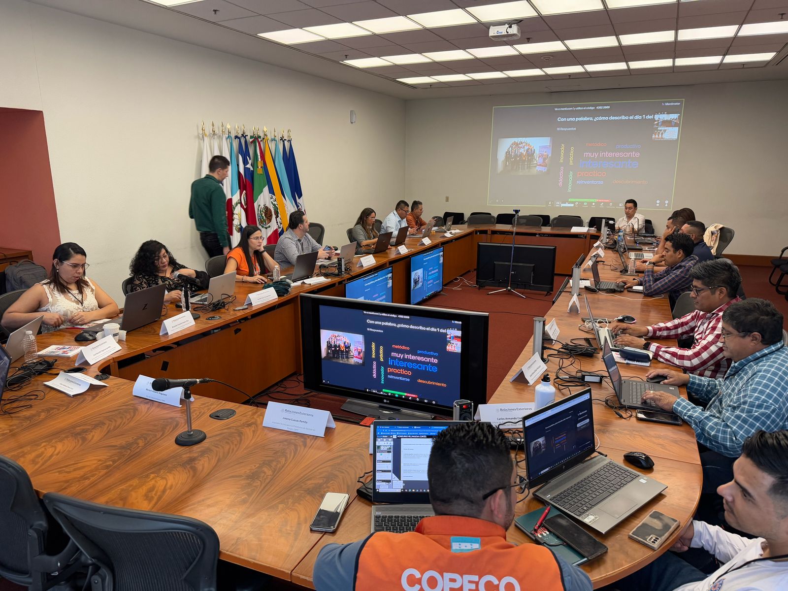 SEPROCI PARTICIPA EN CURSO INTERNACIONAL SOBRE REDUCCIÓN DEL RIESGO DE DESASTRES