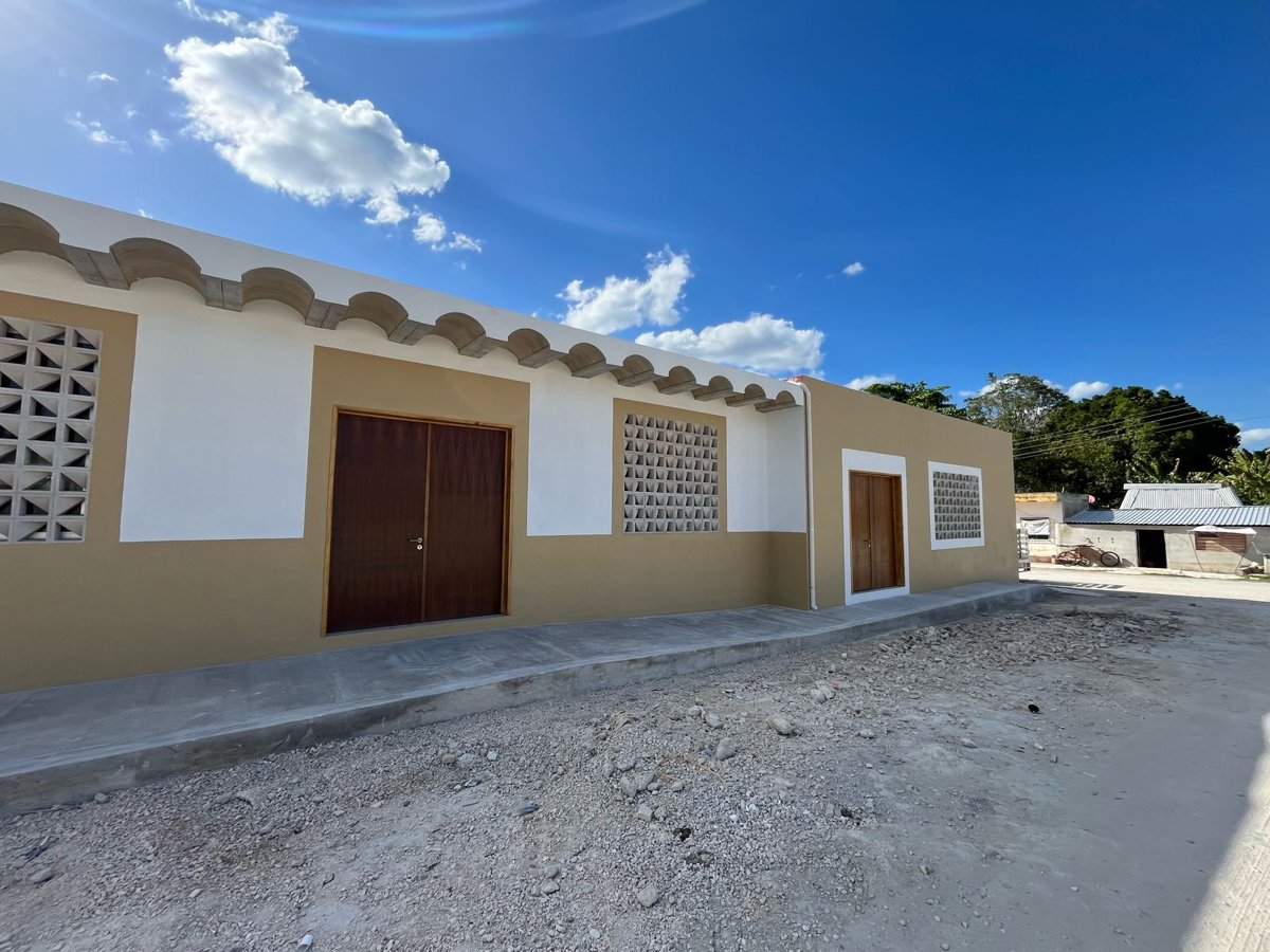 RECONSTRUCCIÓN DE LA COMISARIA MUNICIPAL Y EJIDAL EN ADOLFO RUIZ CORTINES, CAMPECHE