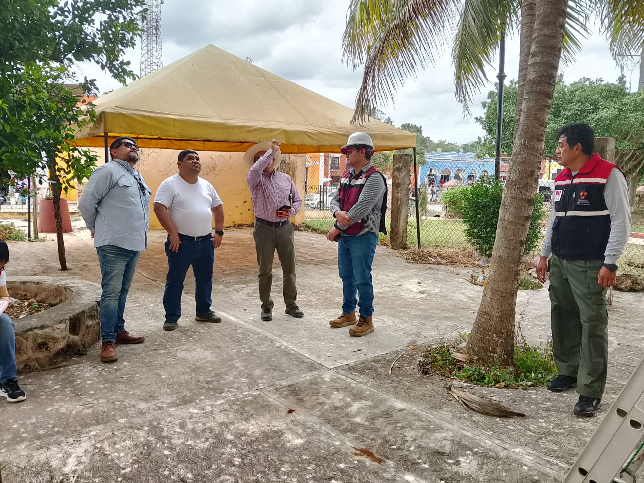 APCEC REALIZA INSPECCIÓN PARA DESCARTAR RIESGO EN HISTÓRICA IGLESIA DE HOPELCHÉN