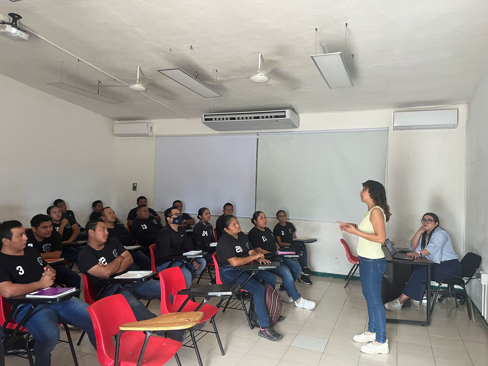 SENSIBILIZACIÓN SOBRE DERECHOS DE NNA Y PREVENCIÓN DE VIOLENCIA EN EL CENTRO DE ESTUDIOS EN SEGURIDAD PÚBLICA DEL ESTADO DE CAMPECHE