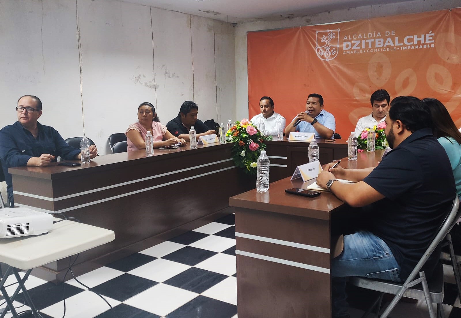 SEDECO PRESENTA CATÁLOGO DE CAPACITACIONES Y SERVICIOS A AUTORIDADES MUNICIPALES