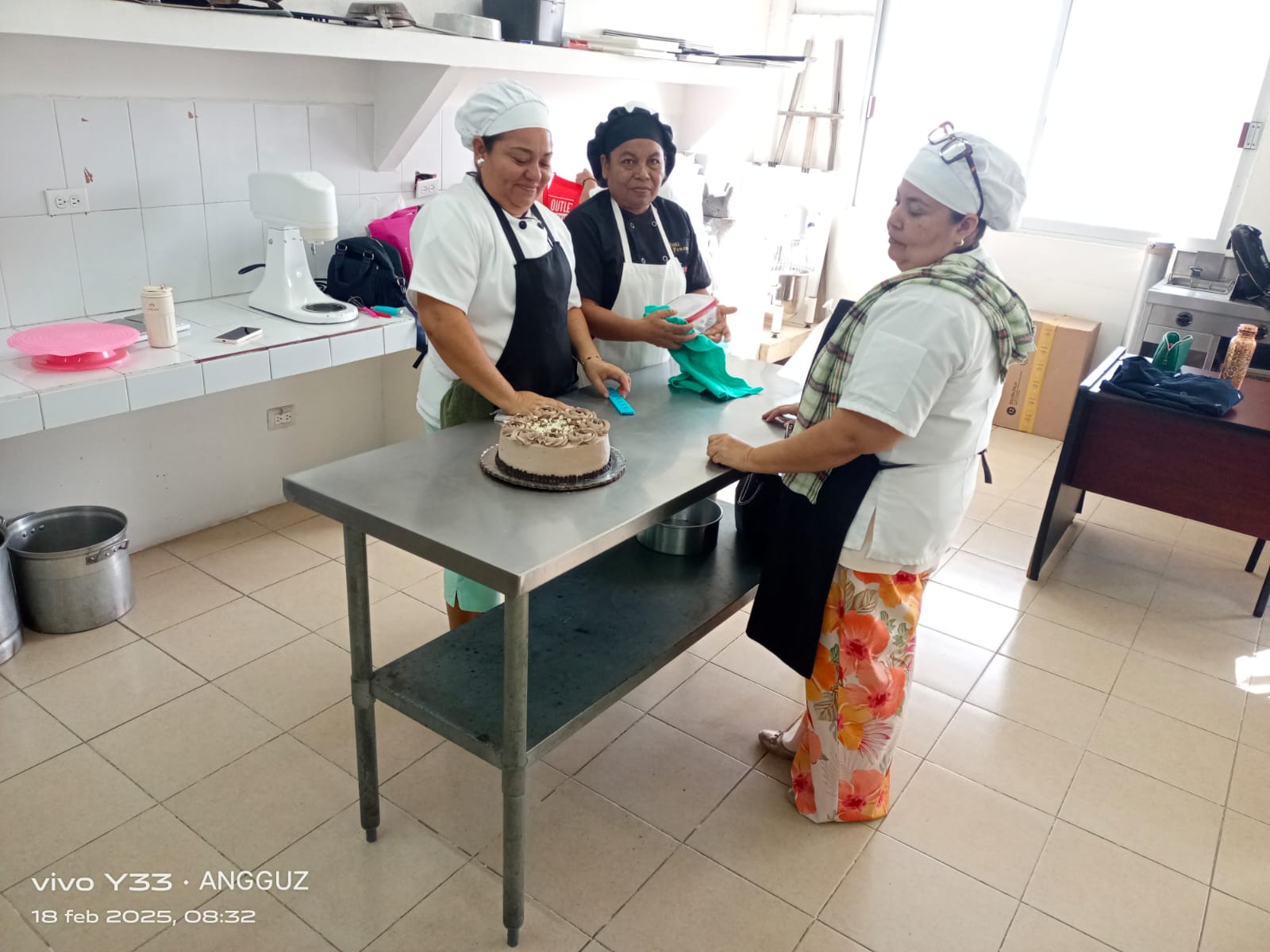 PRIMERA GENERACIÓN DE “RUTA DE APRENDIZAJE EN PASTELERO” DEL ICAT PLANTEL CARMEN CONCLUYE CON ÉXITO SU PRIMER MÓDULO