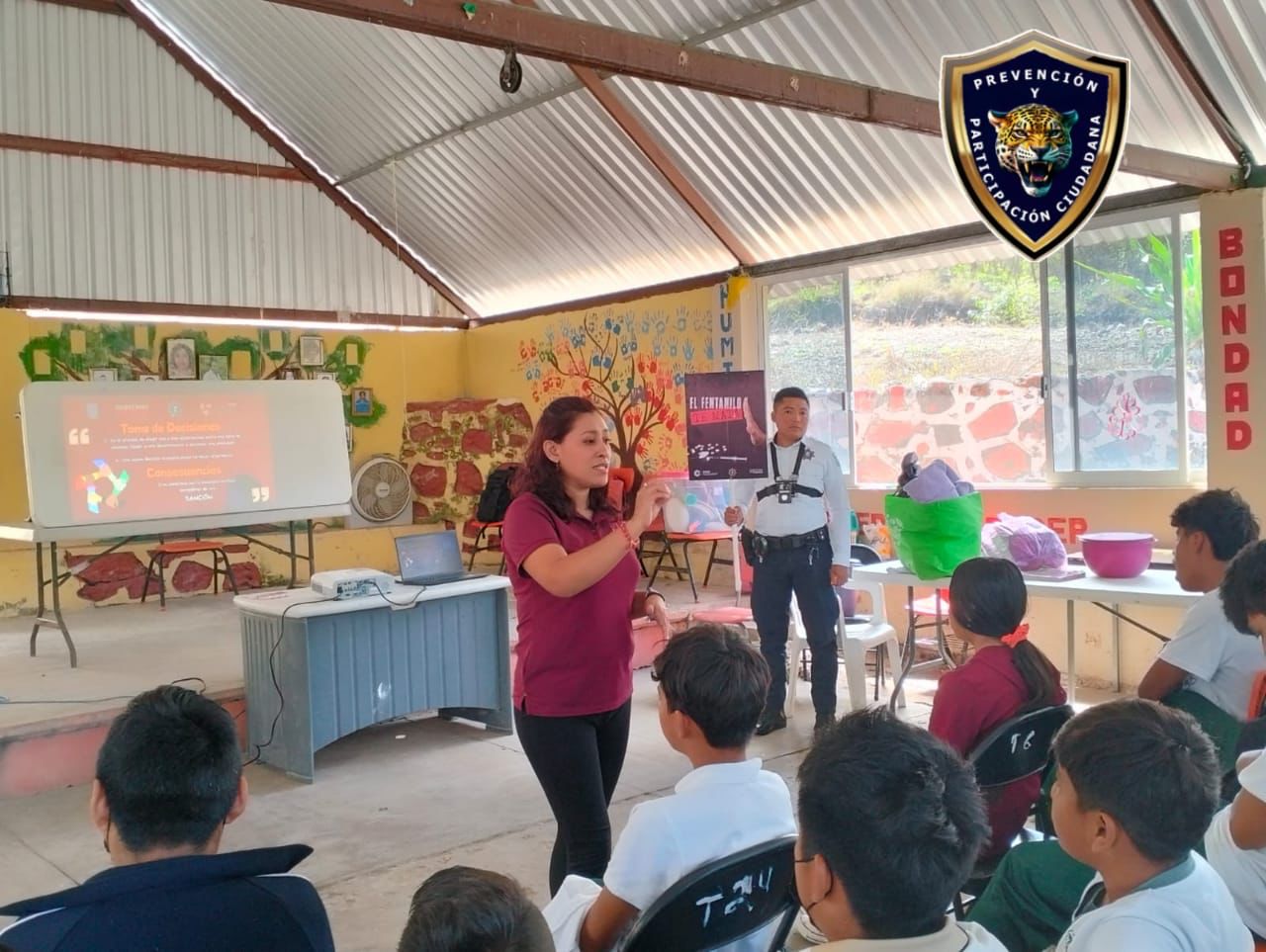SPSC IMPARTE PLÁTICA “CULTURA DE LA LEGALIDAD” A ESTUDIANTES DE HOOL