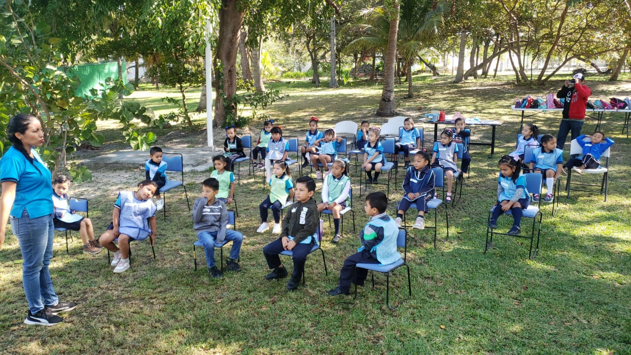 CON “VISITA Y APRENDE” SE FOMENTAN LAS CLASES AL AIRE LIBRE EN EL FARO DE ISLA AGUADA