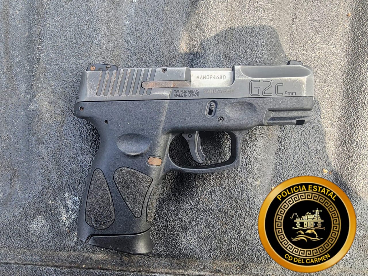 SPSC ASEGURA A DOS SUJETOS EN POSESIÓN DE PRESUNTAS ARMAS DE FUEGO EN CARMEN