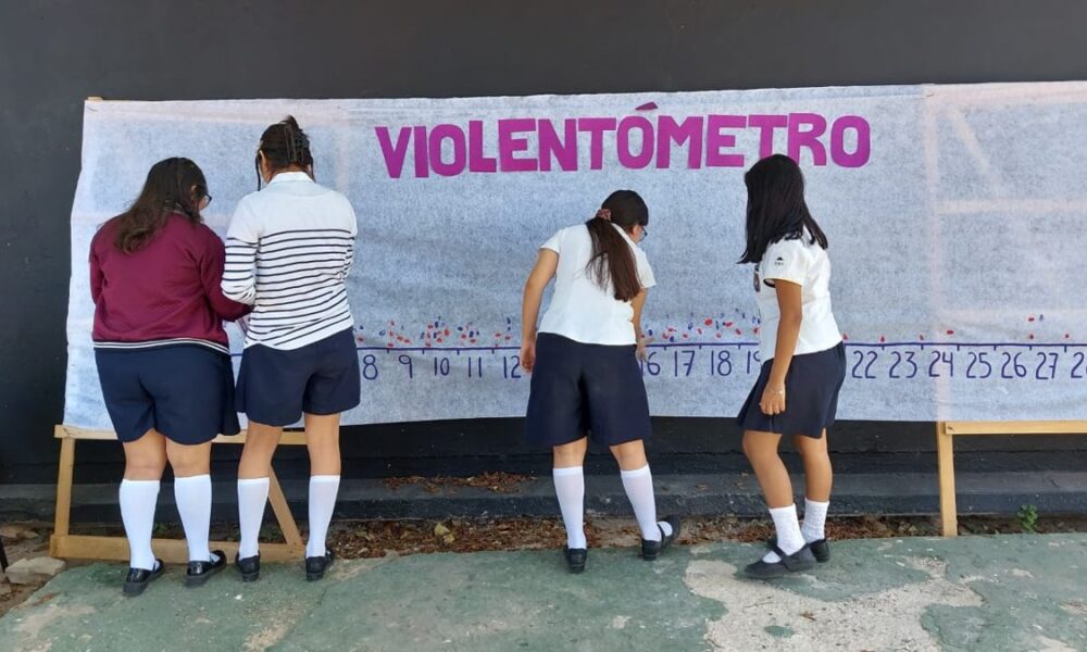 "HUELLAS QUE HABLAN": UNA REFLEXIÓN SOBRE LA VIOLENCIA EN EL DÍA INTERNACIONAL DE LA MUJER