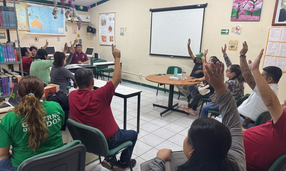 DOCENTES Y DIRECTIVOS ANALIZAN CONVOCATORIA A REINO UNIDO