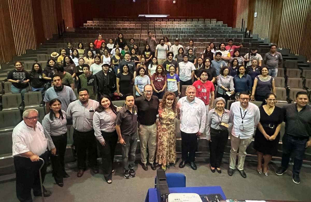 SEDECO Y UNACAR PRESENTARON EL FORO CHUUK: EMPRENDER, ARDER Y CRECER