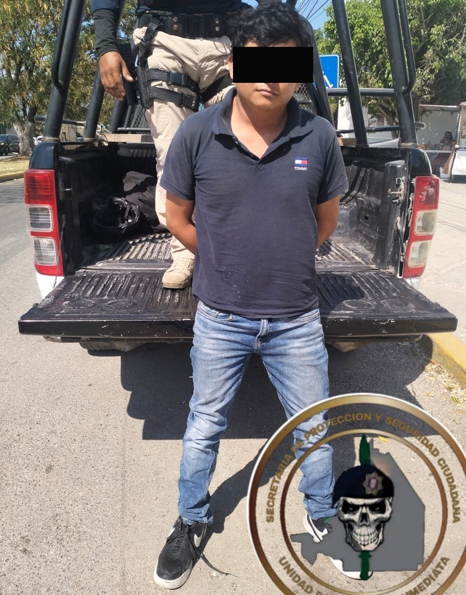 SPSC ASEGURA A TRES SUJETOS EN POSESIÓN DE PRESUNTA DROGA EN PALIZADA