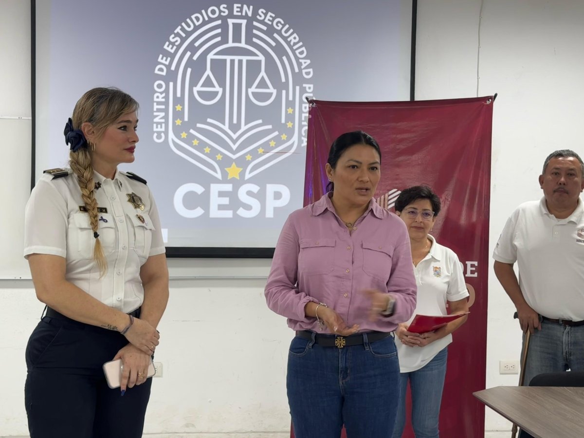 IMPARTEN CURSO SOBRE CULTURA TURÍSTICA Y ANFITRIONÍA PARA EL PERSONAL DE LA POLICÍA TURÍSTICA
