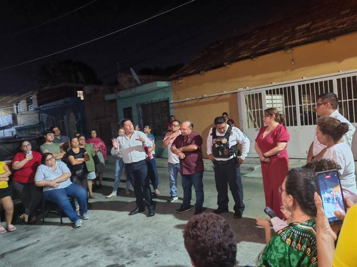 SPSC SE REÚNE CON VECINOS DE LA COLONIA GUANAL EN CARMEN