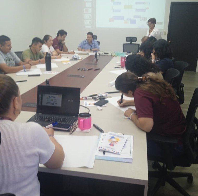 CONCIENTIZAN AL PERSONAL DEL API EN EL TEMA DE LA NEURODIVERSIDAD