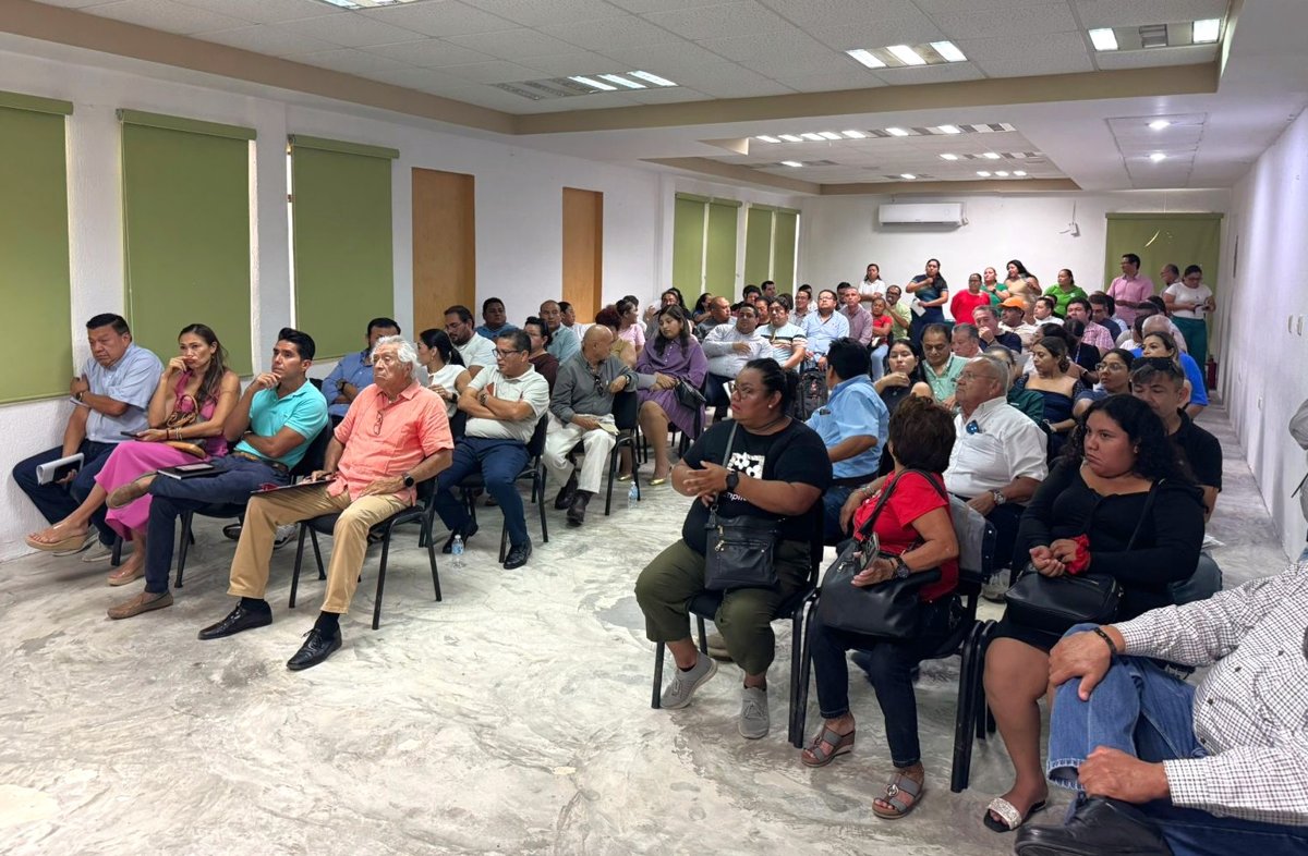 REALIZA SEDECO REUNIÓN INFORMATIVA CON EMPRESARIOS DEL MUNICIPIO DE CARMEN, PROGRAMAS DE REACTIVACIÓN ECONÓMICA 2025