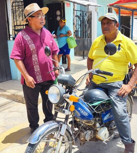 “PROMOCIÓN DEL CENTRO DE CAPACITACIÓN AUTORIZADO DE POMUCH, DE CURSOS EN LA AVENIDA PRINCIPAL”