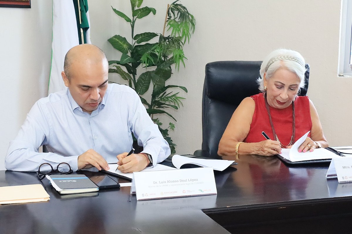 FIRMAN CONVENIO CECYTEC Y LA UNINI