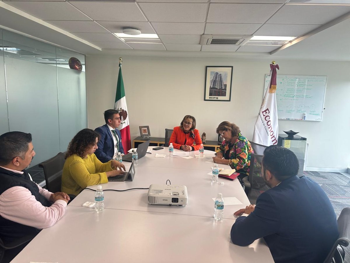 REUNIÓN DE TRABAJO INTERINSTITUCIONAL PARA FORTALECER EL DESARROLLO ECONÓMICO EN LOS MUNICIPIOS