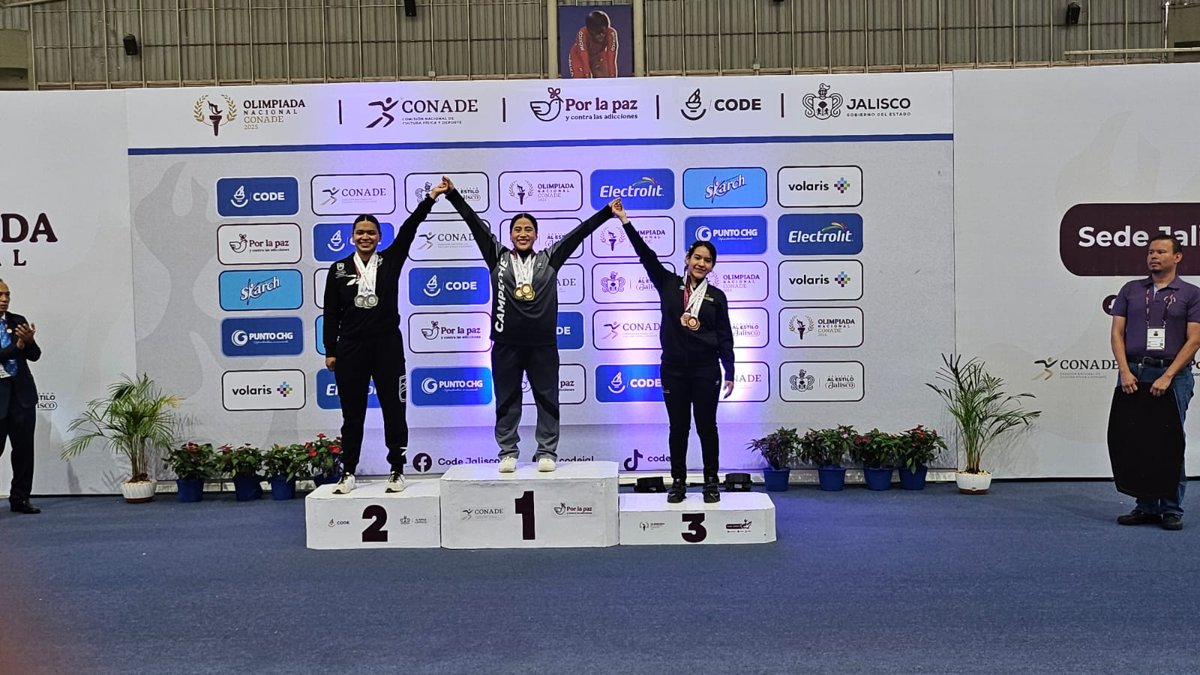 TRES MEDALLAS DE ORO PARA CARLA CUEVAS, EN LA ON DE HALTEROFILIA