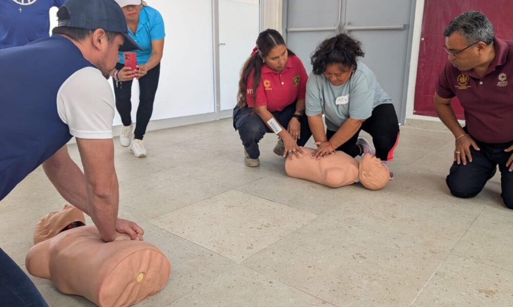 SE IMPARTE CURSO DE PRIMEROS AUXILIOS A INTEGRANTES DE KANÁANTABÁAJ