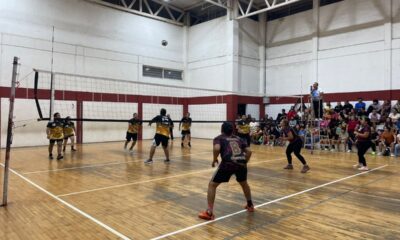INDECAM, CAMPEÓN DEL TORNEO INTERDEPENDENCIAS DE VOLEIBOL