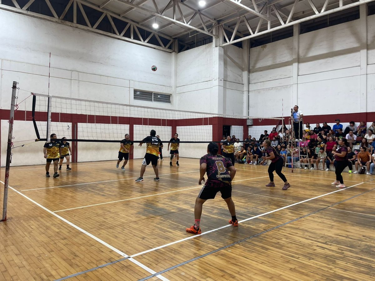 INDECAM, CAMPEÓN DEL TORNEO INTERDEPENDENCIAS DE VOLEIBOL