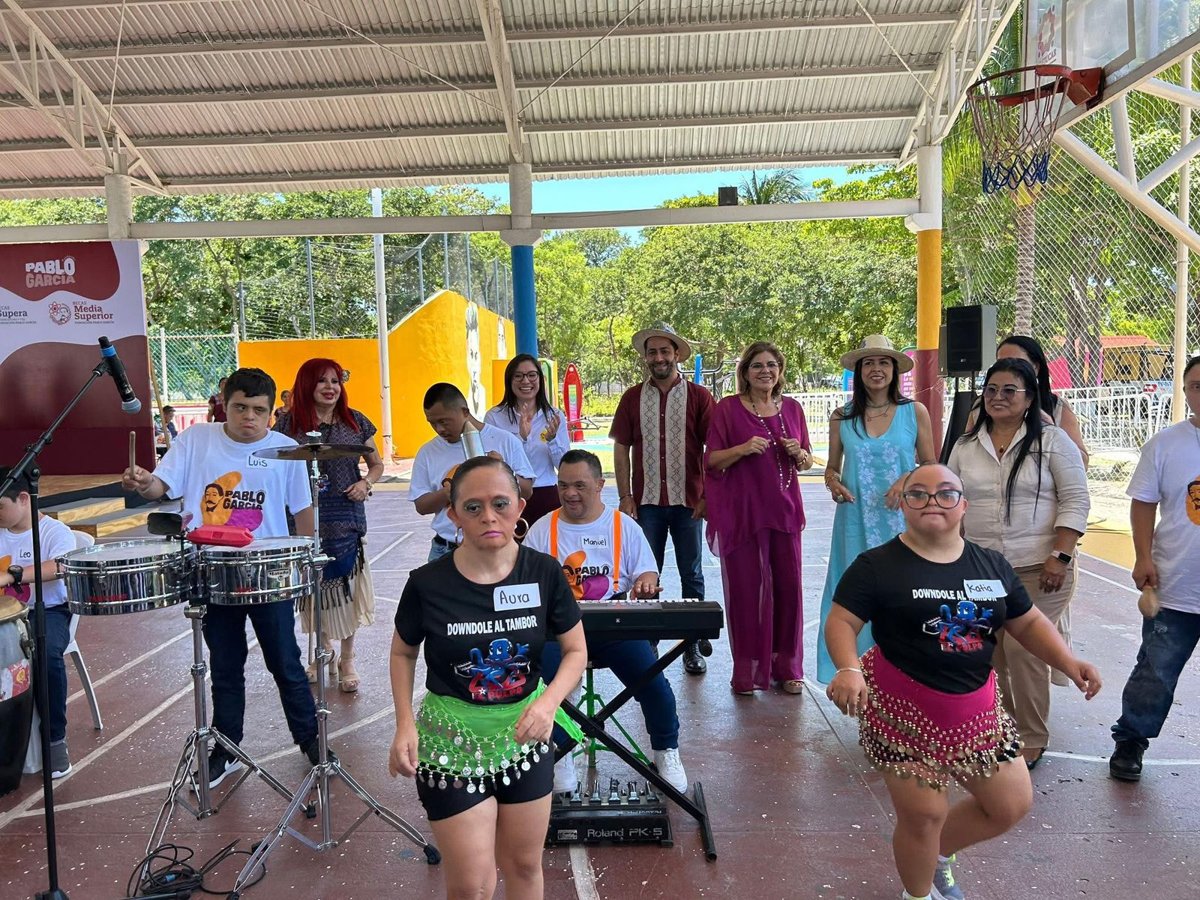 IMÁGENES: https:/ /drive.google.com/drive/
