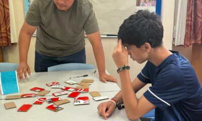 JÓVENES DEL COBACAM SON OVACIONADOS EN INGLATERRA Y RECIBEN RECONOCIMIENTOS EN INTERCAMBIO CULTURAL