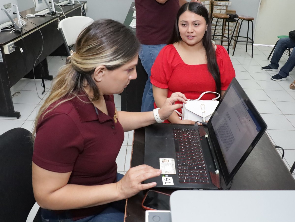 CECYTEC REALIZA EVENTO PÚBLICO DE ASIGNACIÓN DE PLAZAS PARA EL CICLO ESCOLAR 2025 - 2026