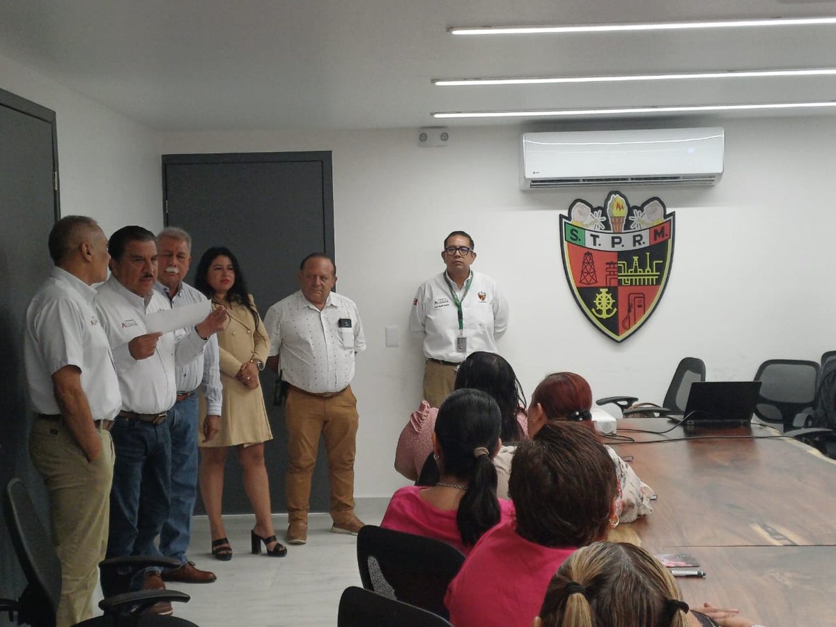 SPSC IMPARTE TALLER A MUJERES EMPRENDEDORAS EN CIUDAD DEL CARMEN