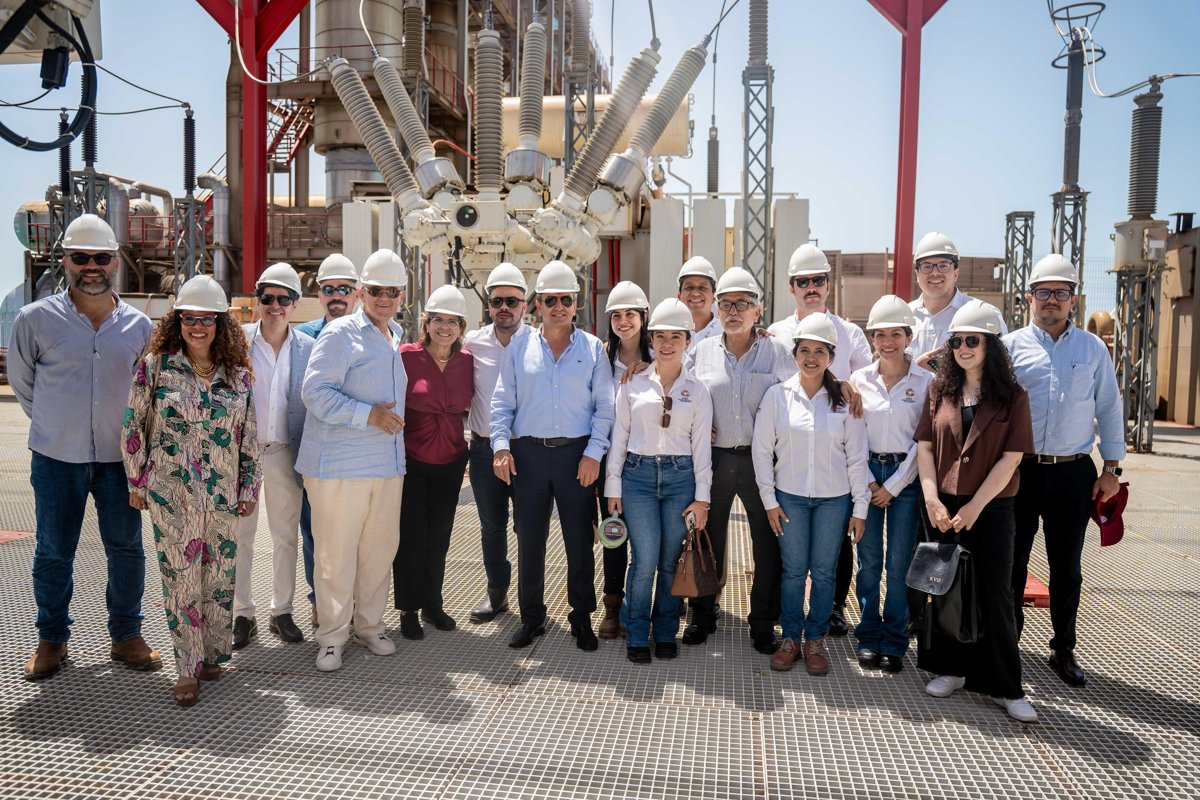 VISITA A LA PLANTA FLOTANTE KARADENIZ POWERSHIP SÜHEYLA SULTAN