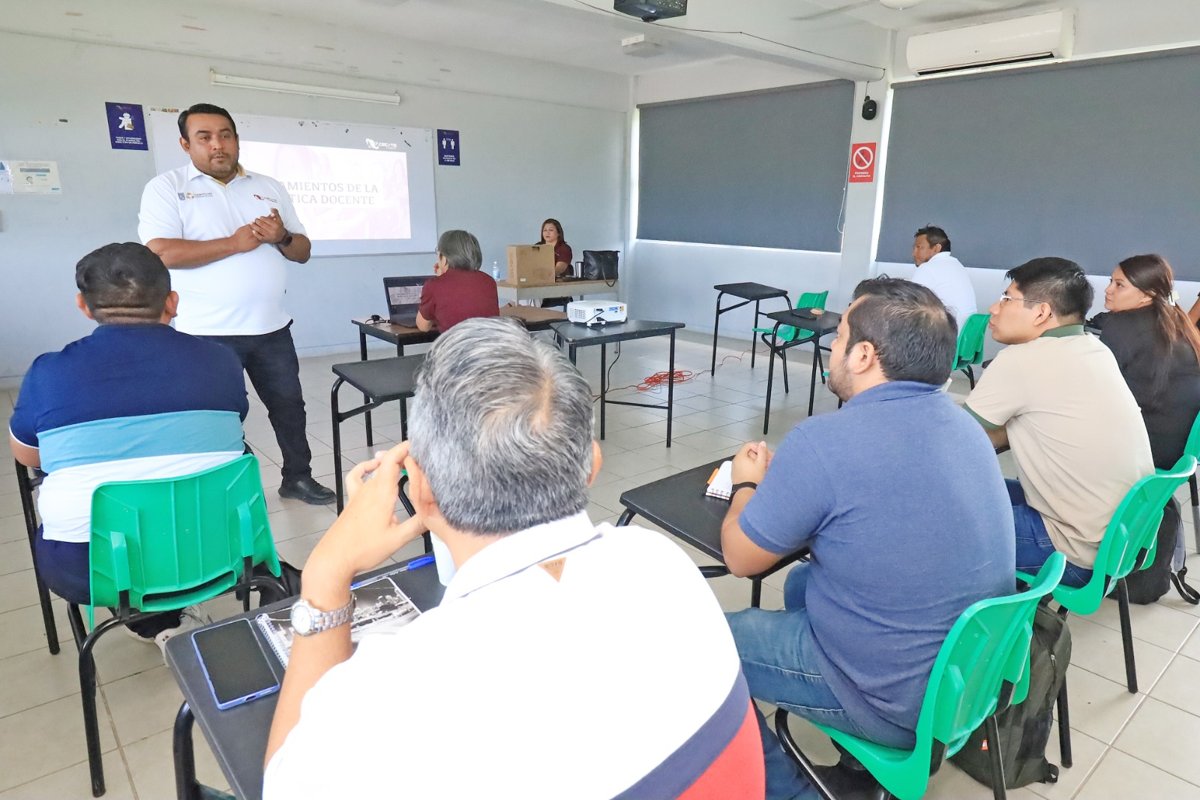 CECYTEC IMPARTE CURSO DE INDUCCIÓN A DOCENTES DE NUEVO INGRESO