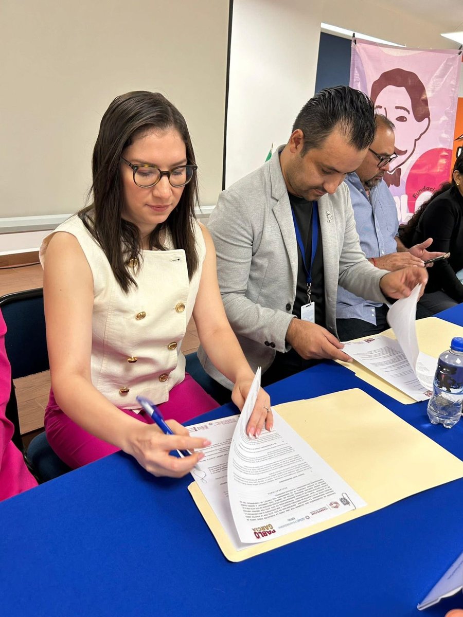 FUNDACIÓN PABLO GARCÍA Y UNIVERSIDAD VALLE DEL GRIJALVA FIRMAN CONVENIO DE COLABORACIÓN