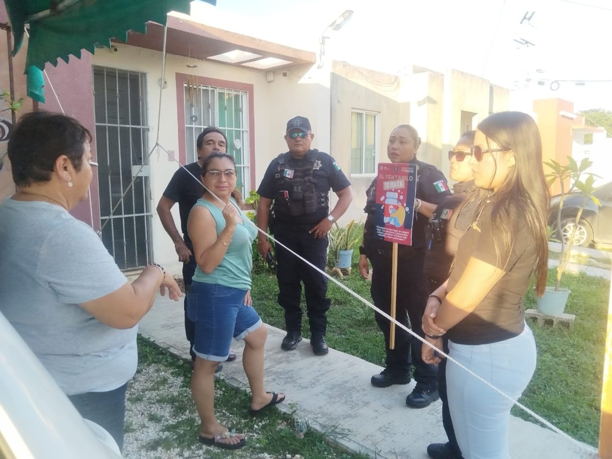 POLICÍA ESTATAL SE REÚNE CON VECINOS DE “EL FÉNIX”