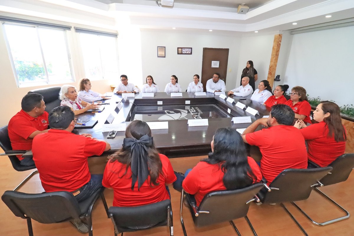 SIGNAN CONVENIO CECYTEC Y EL SINDICATO SUPAMACECYTEC