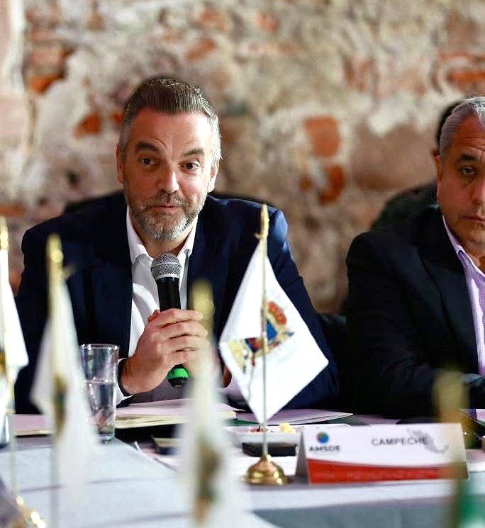 TITULAR DE SEDECO, JORGE LAVALLE, IMPULSA ALIANZAS EN LA AMSDE A FAVOR DE LAS MIPYMES CAMPECHANAS