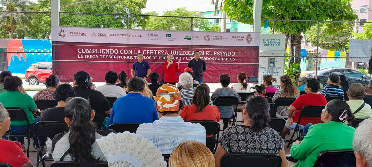FAMILIAS CARMELITAS RECIBEN CERTEZA JURÍDICA SOBRE SU PATRIMONIO