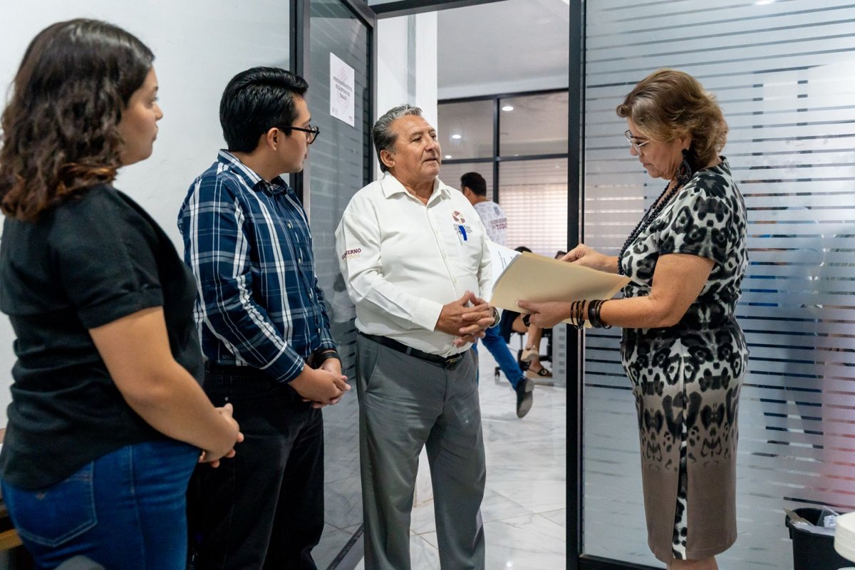 LIZ HERNÁNDEZ REFRENDA SU RESPALDO AL EQUIPO DEL CENTRO DE CONCILIACIÓN LABORAL