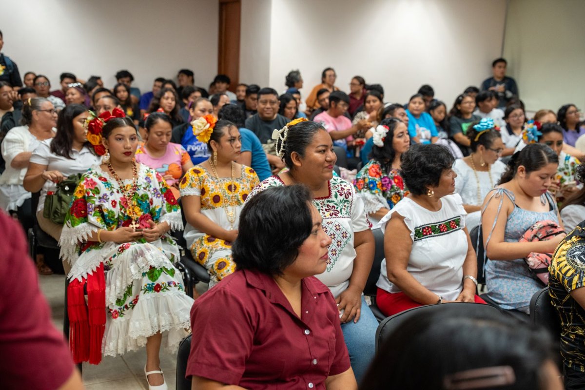 ASISTE LIZ HERNÁNDEZ AL TERCER ANIVERSARIO DE LA UNIVERSIDAD INTERCULTURAL DE CAMPECHE