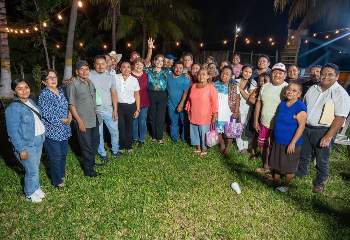 ATIENDE LIZ HERNÁNDEZ PETICIONES DE POBLADORES DE NOHAKAL Y ALFREDO V. BONFIL