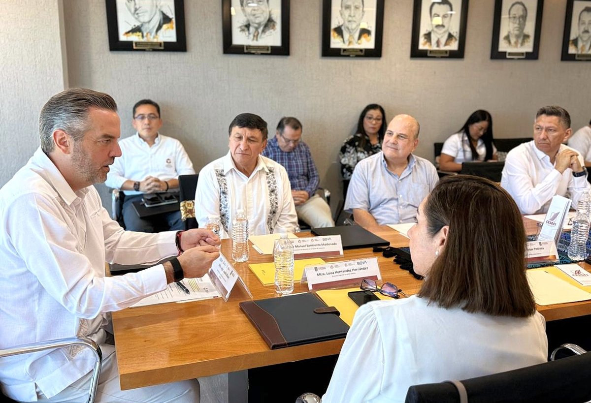 GOBIERNO DEL ESTADO Y BBVA MÉXICO IMPULSAN EL DESARROLLO ECONÓMICO Y EDUCATIVO EN EL ESTADO A TRAVÉS DE FIRMA DE CONVENIO. SECRETARÍA DE DESARROLLO ECONÓMICO