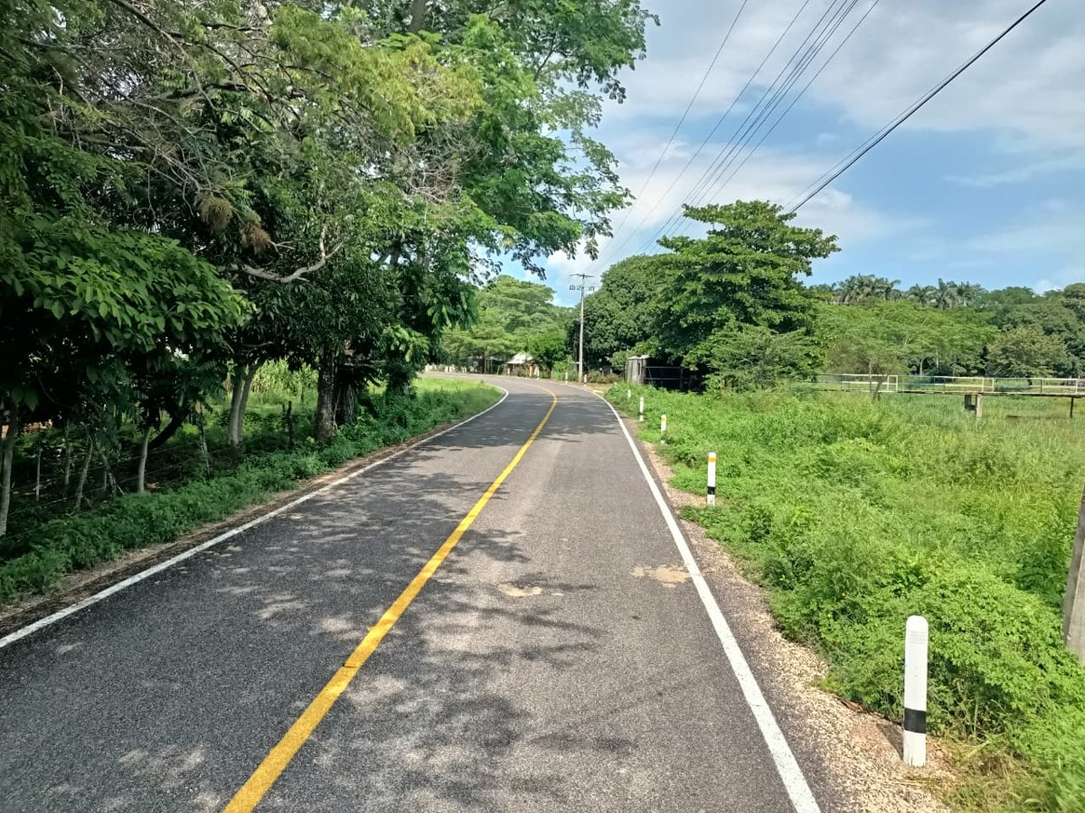 RECONSTRUCCIÓN DEL CAMINO LAS GOLONDRINAS–LÁZARO CÁRDENAS