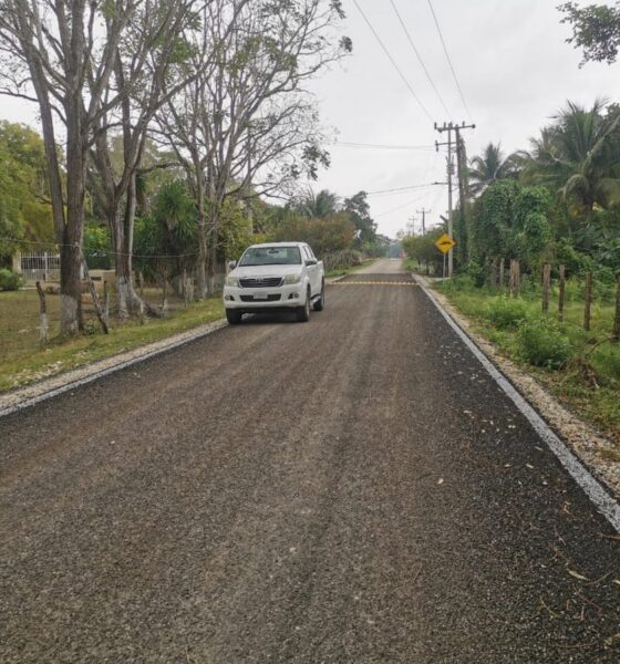 SEDUMOP CONCLUYE RECONSTRUCCIÓN DEL CAMINO QUEBRACHE EN EL MUNICIPIO DE CARMEN