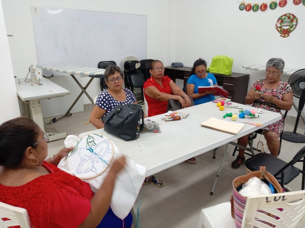 SECRETARÍA DE GOBIERNO CONVOCA A INSCRIBIRSE EN LOS TALLERES GRATUITOS DEL CENTRO COMUNITARIO ESPERANZA PARA EL CICLO 2025-2026