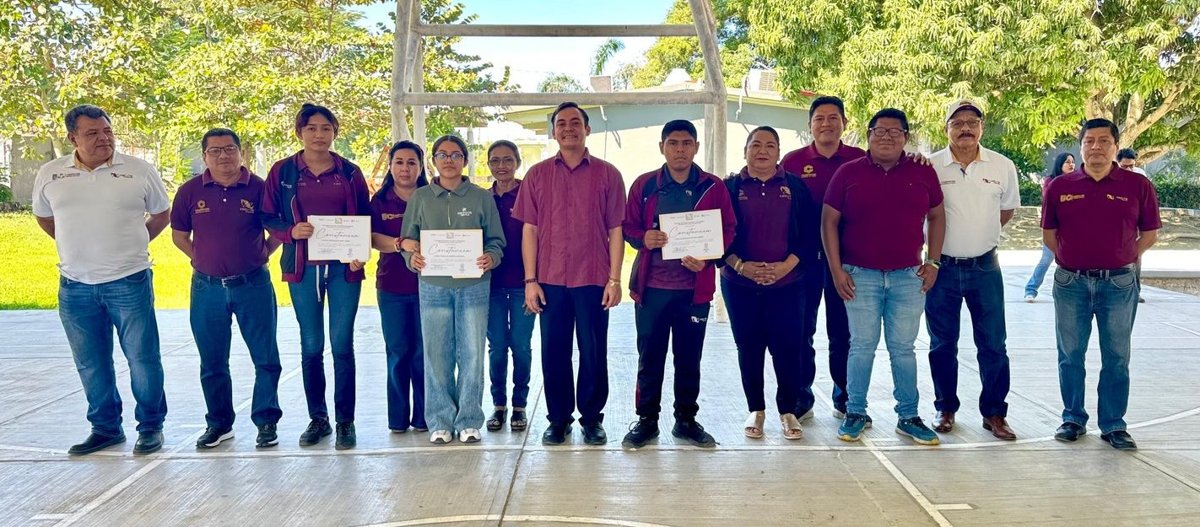 IMPULSA CECYTEC LA EXCELENCIA ACADÉMICA EN PALIZADA